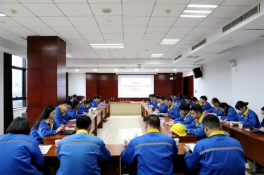 文化建设 | 122cc太阳集成游戏纸业2022年度宣传事情暨《122cc太阳集成游戏报》总结表扬大会盛大召开