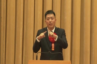 陈良杰，，“天下自强模范”！